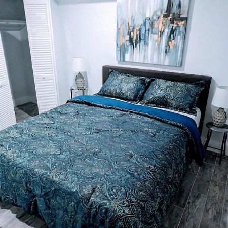 Luxurious 3 Bedroom Apt With A Beautiful Balcony Ουάσινγκτον Εξωτερικό φωτογραφία