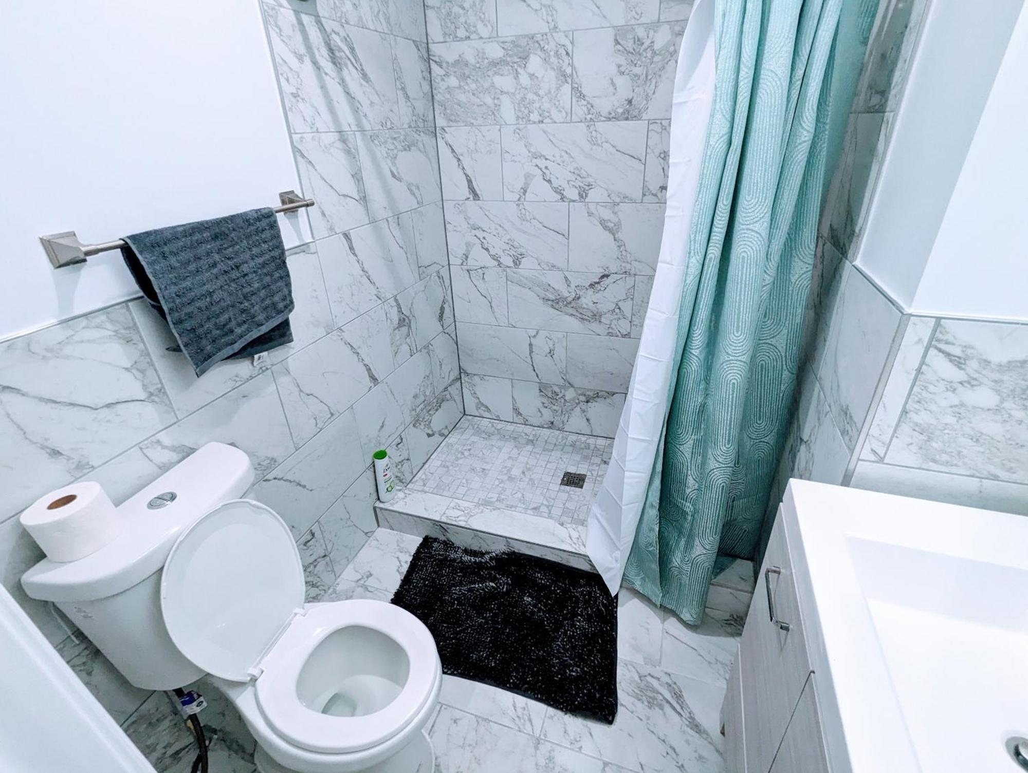 Luxurious 3 Bedroom Apt With A Beautiful Balcony Ουάσινγκτον Δωμάτιο φωτογραφία
